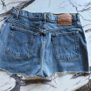 Vintage Levi’s 550 cut offs